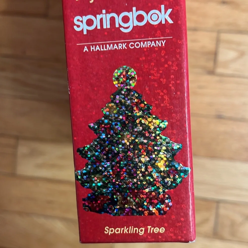Springbok Sparkling Christmas Tree Special Shape Puzzle - Picture 6 of 9